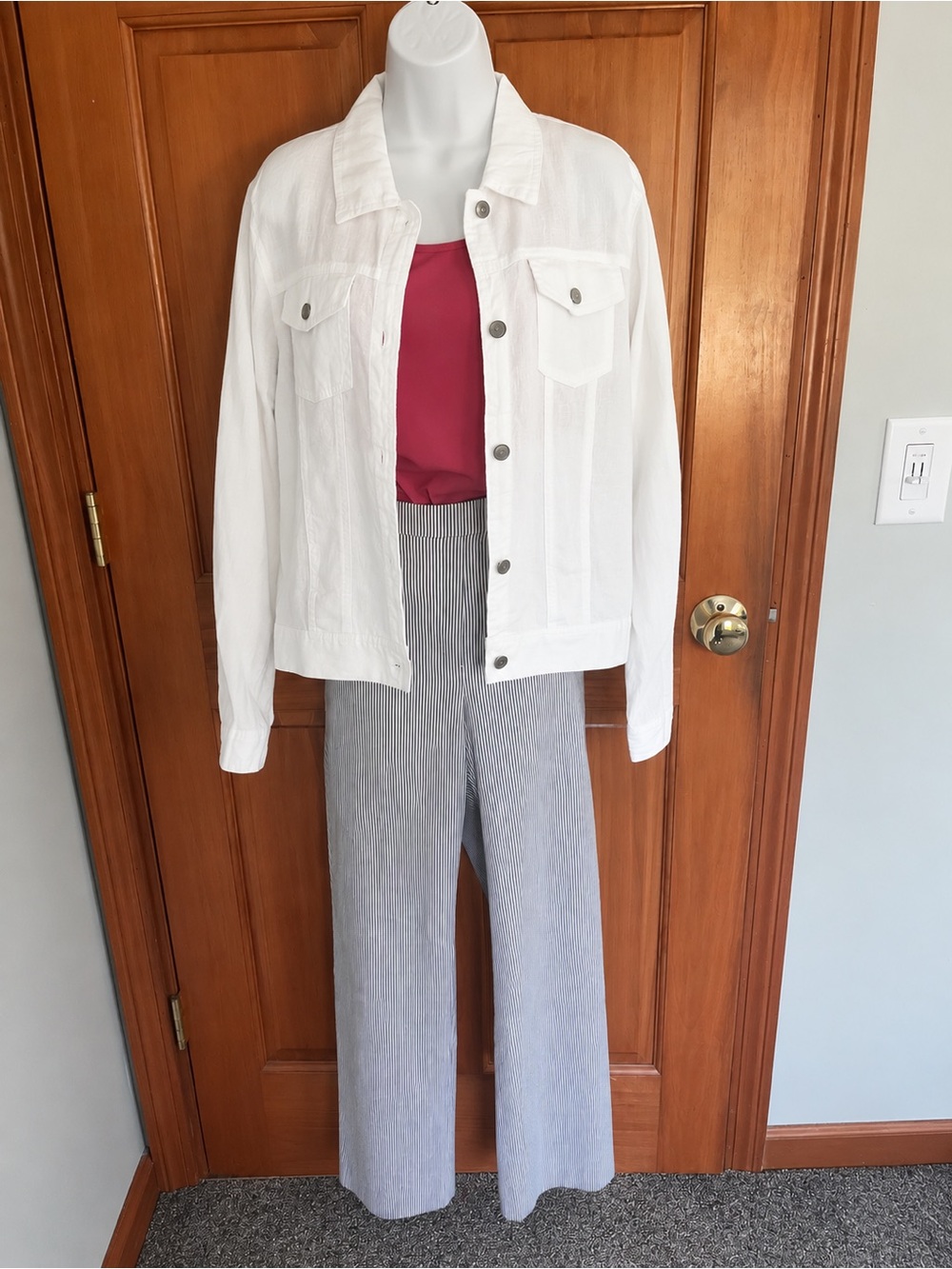 Jones Studio White linen jacket